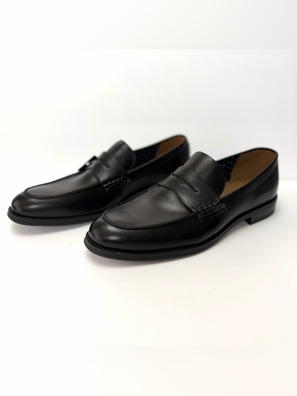 Tommy Hilfiger Black Leather Penny Loafers Size 11